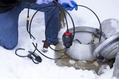 Rizer-Line installed into livestock waterer in Winter